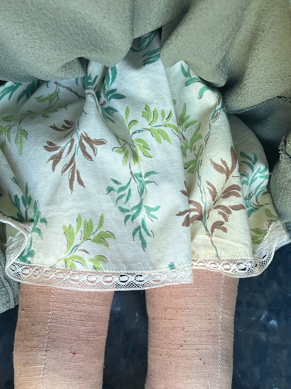 Unidentified Rare 24” Antique/Vintage Cloth Painted Boudoir Style Doll