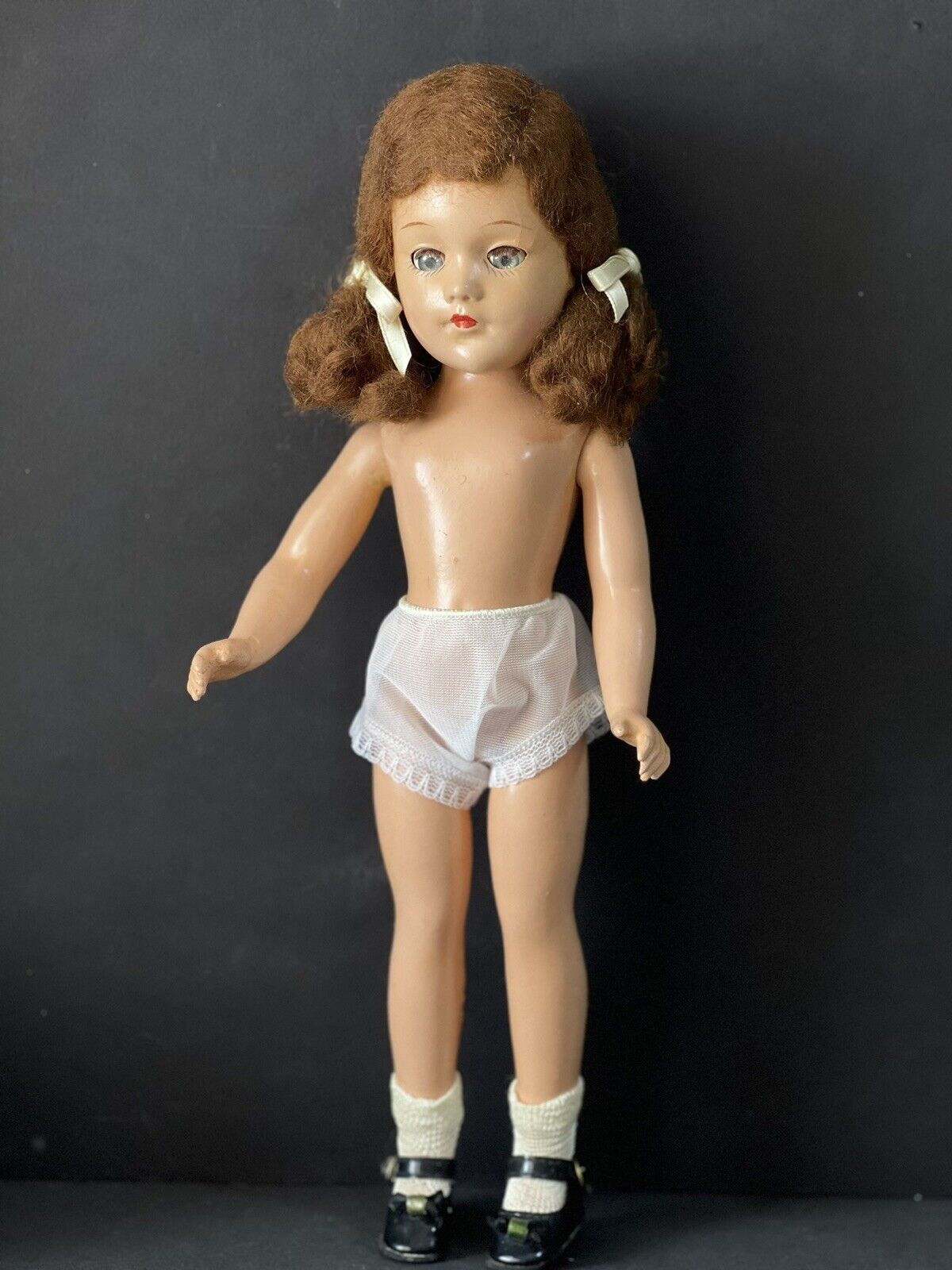 Collectible Vintage 1940’s Composition 14” Original Mary Hoyer Doll