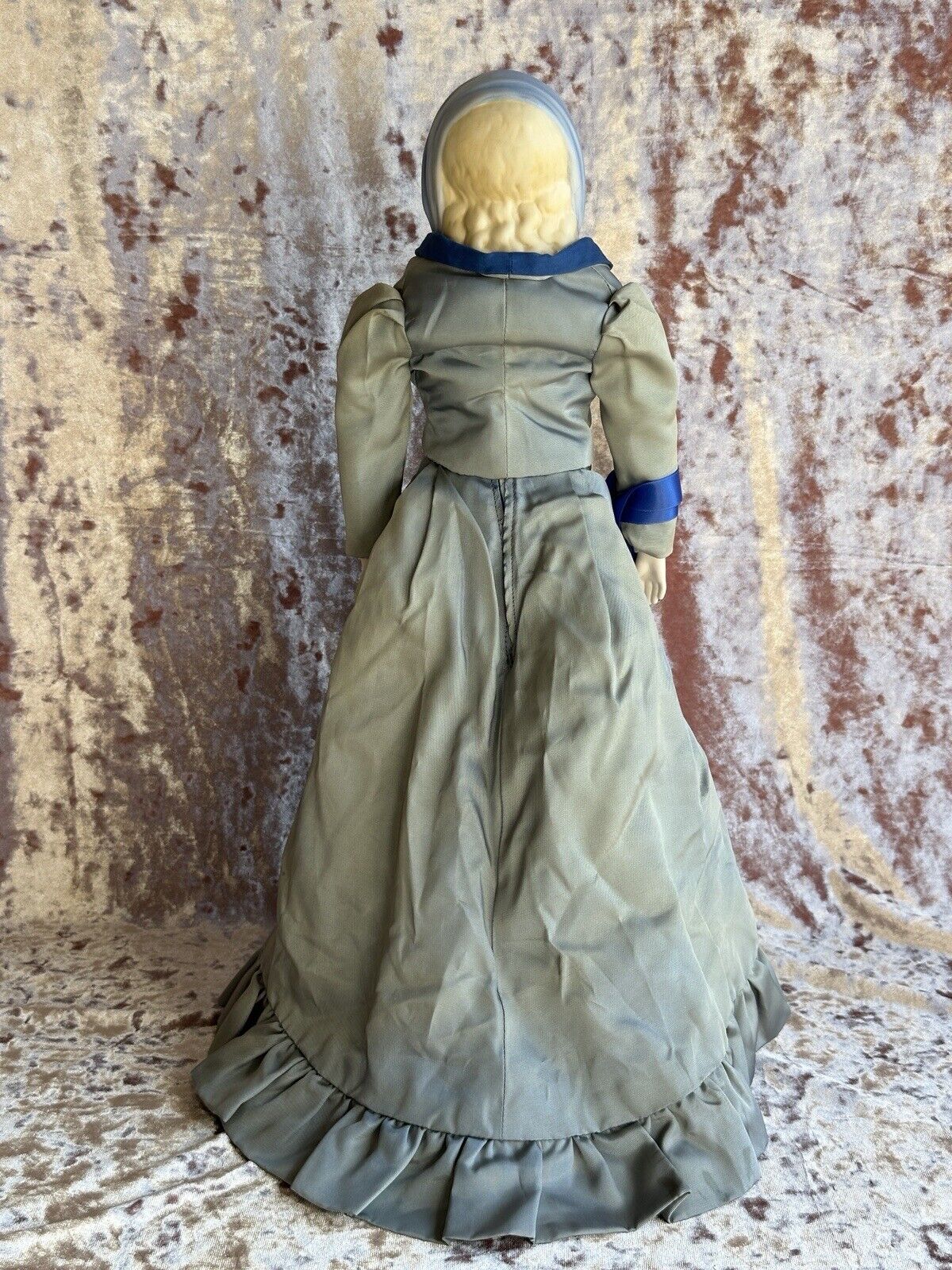 Vintage Emma Clear Queen Louise Blue Scarf Parian Lady Bisque Doll Glass Eyes