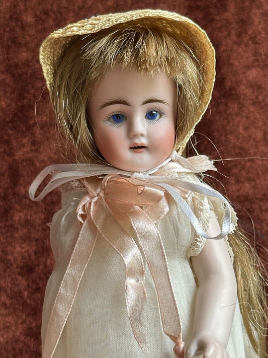 Antique German 8” All Bisque Gebruder Kuhnlenz (?) 49-12 Mignonette Doll