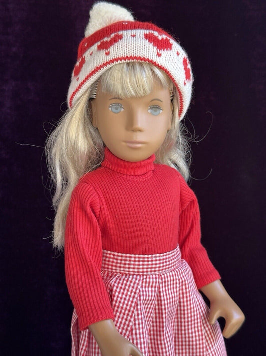 Vinyl Trendon Sasha Blonde Gingham Girl Doll England with Box Winter Outfit