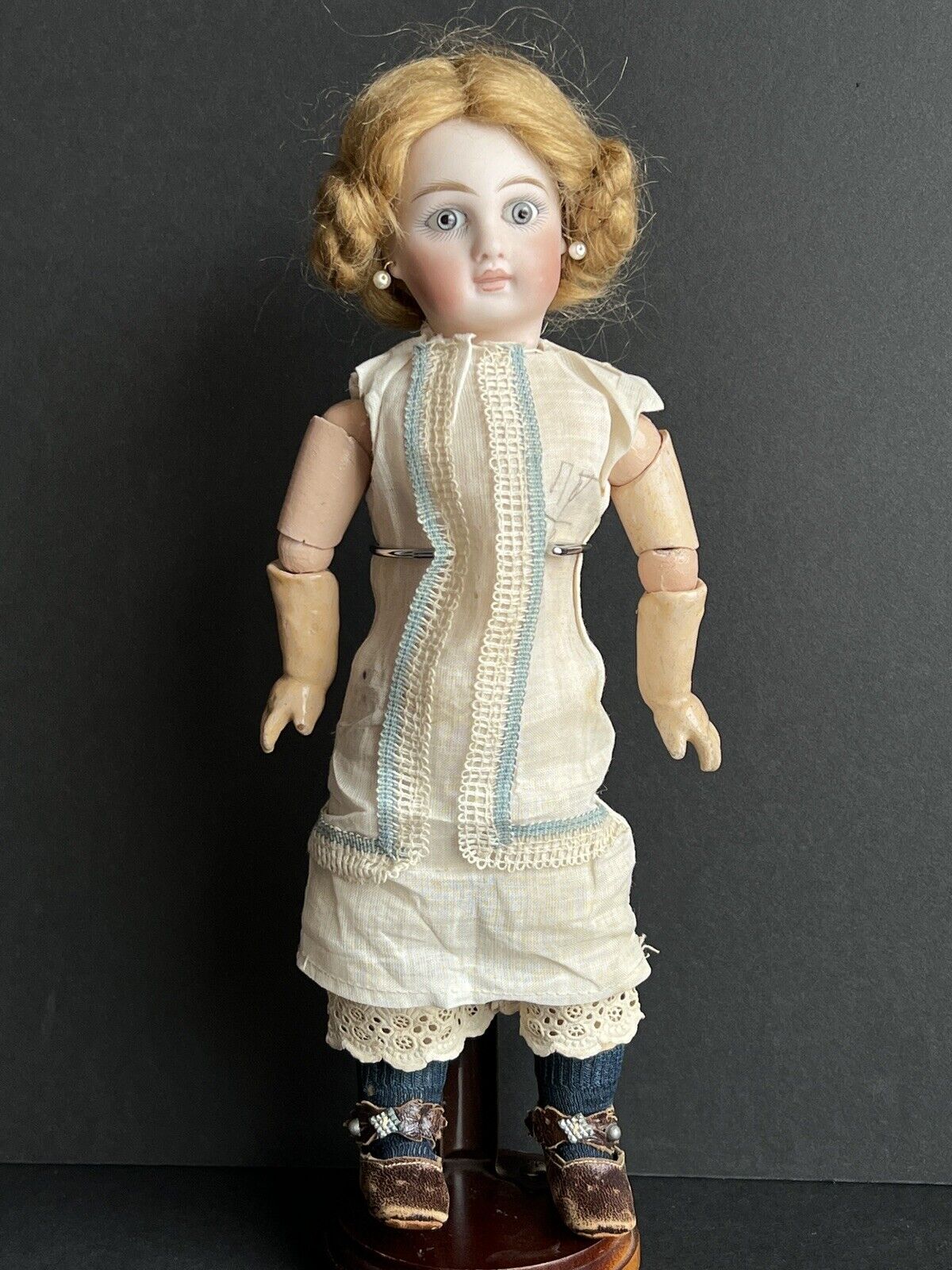 Antique Belton Type Sonnenberg Bru-Like Closed Mouth Bisque Head Doll